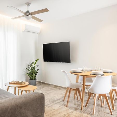 Minimalist Apartment Near The Airport And The City Center Kanálion Extérieur photo