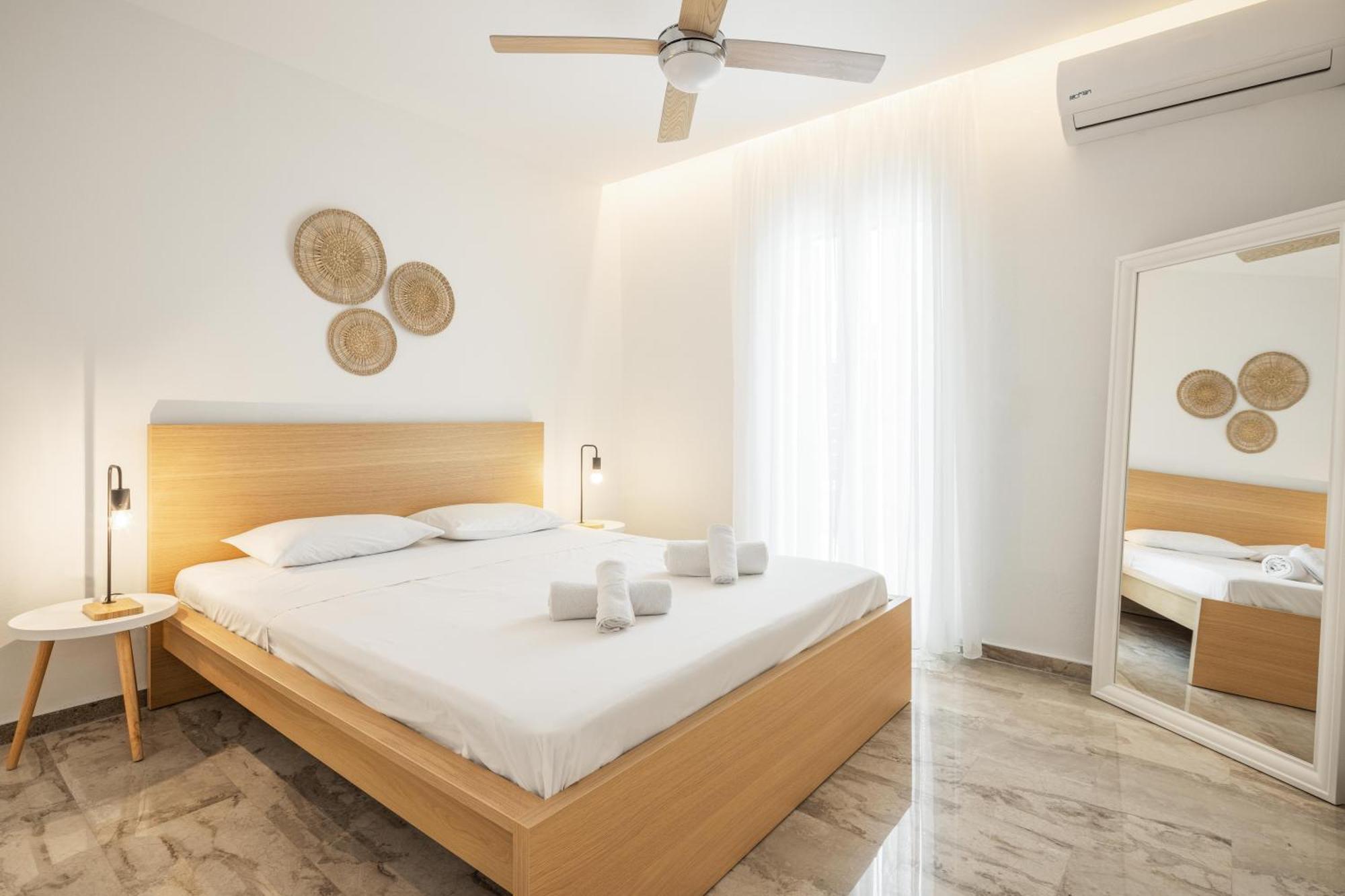 Minimalist Apartment Near The Airport And The City Center Kanálion Extérieur photo